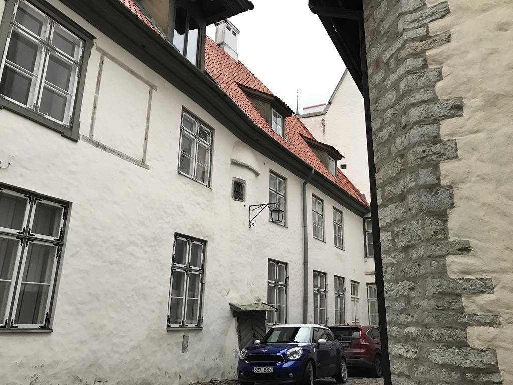タリンOld Bishop'S Houseアパートメント エクステリア 写真