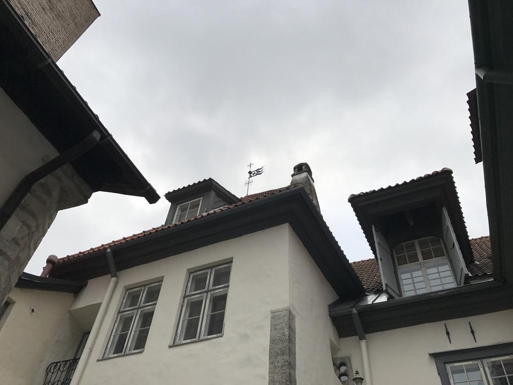 タリンOld Bishop'S Houseアパートメント エクステリア 写真