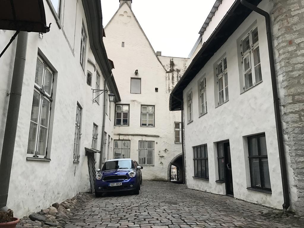 タリンOld Bishop'S Houseアパートメント エクステリア 写真