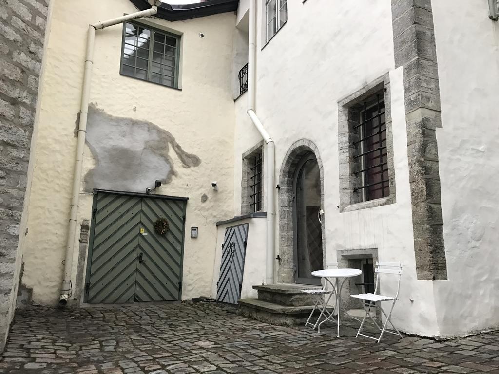 タリンOld Bishop'S Houseアパートメント エクステリア 写真